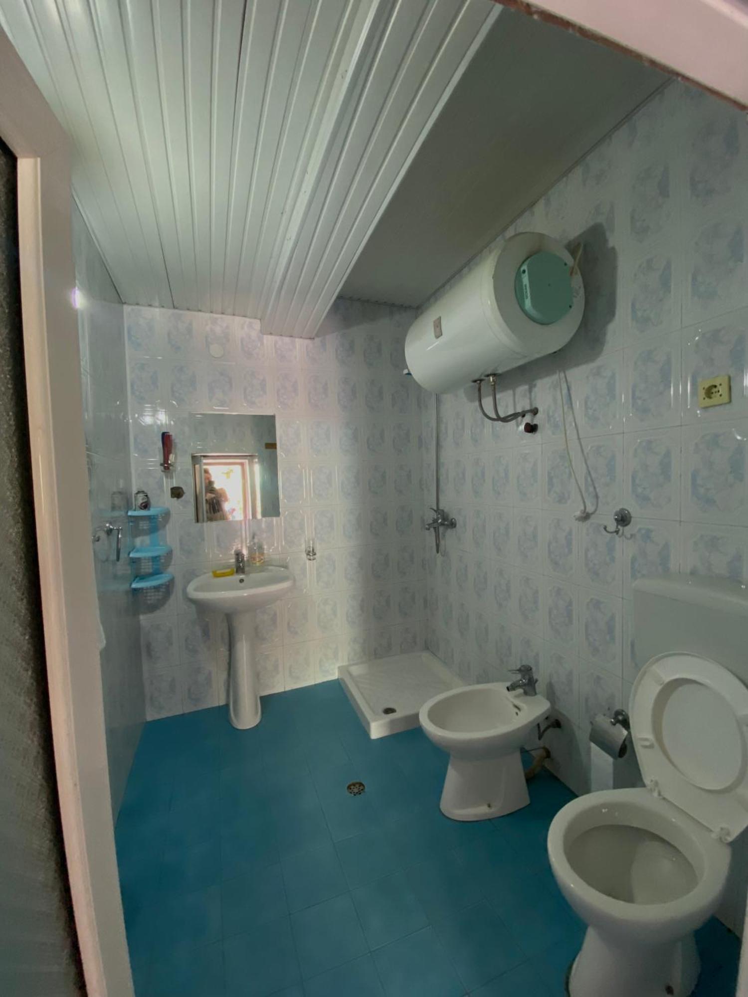 Teo'S Guest House Berat Bagian luar foto